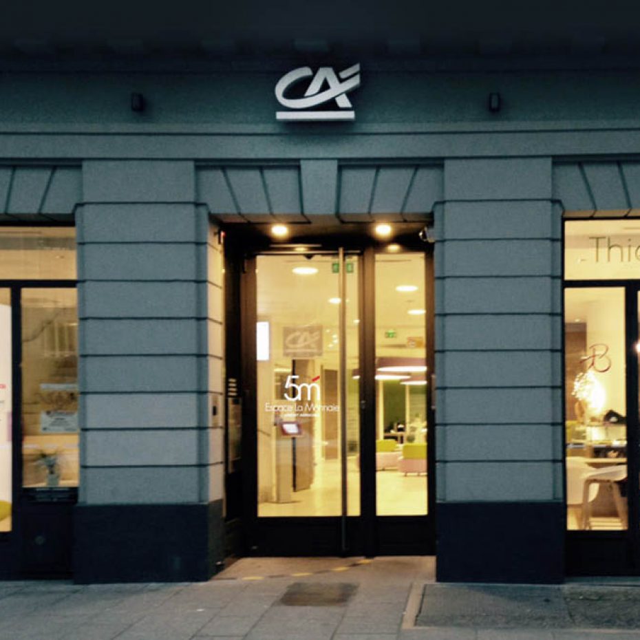 CA-Credit-Agricole-Devanture